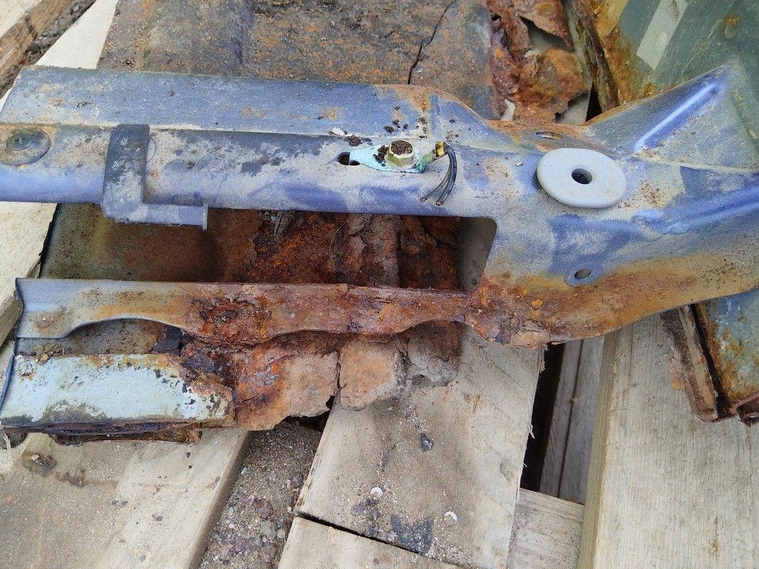 Стойка кузовная передняя правая 1325GD Mazda Premacy - Фото 11