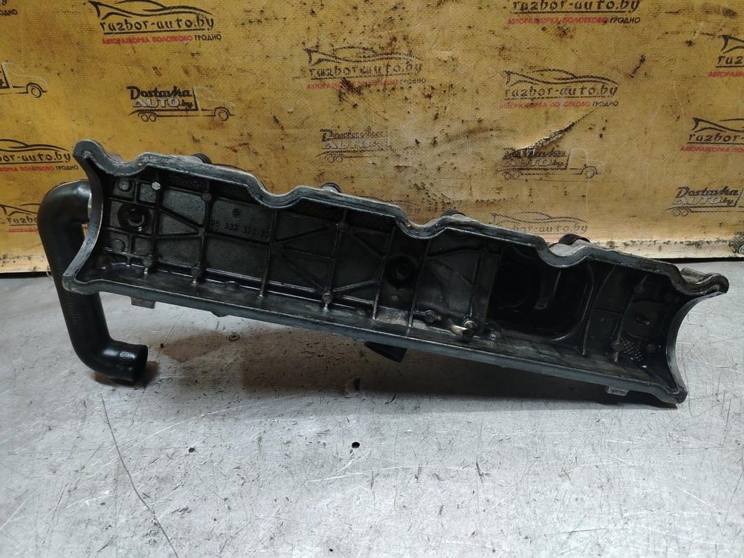 Клапанная крышка E94GR4 Peugeot 306 - Фото 4