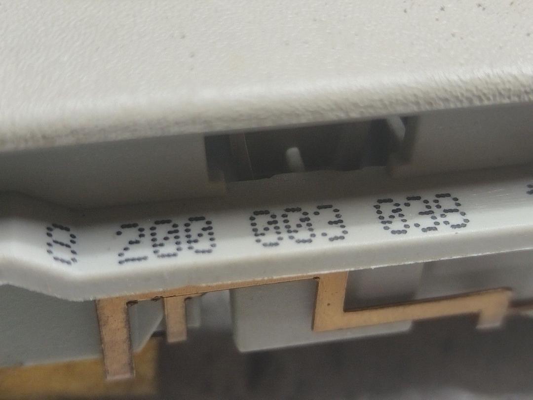 Фонарь салона (плафон) 7HOLYC Renault Laguna - Фото 4