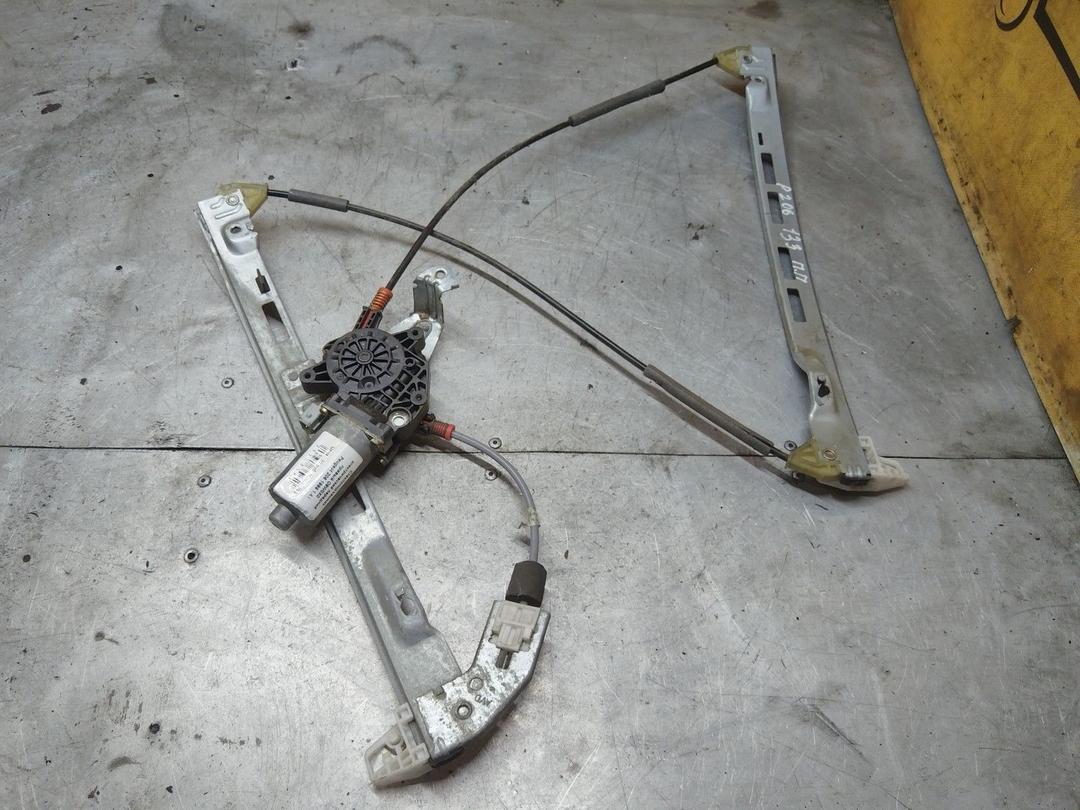 Стеклоподъемник электрический передний правый O9W0X0 Peugeot 206 - Фото 1