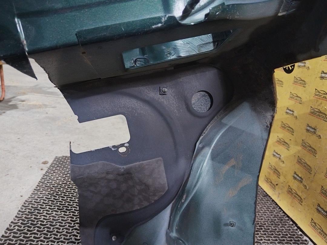 Стакан лонжерона правый E85HMR Volkswagen Golf купить в магазине запчастей бу