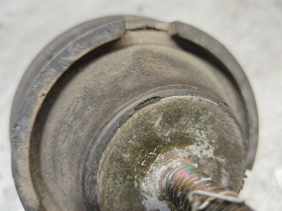 Подушка крепления двигателя RTBM7V Peugeot 406 - Фото 3