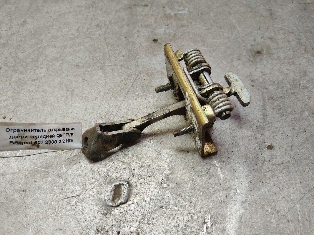 Ограничитель открывания двери передней Q9TFVE Peugeot 607 - Фото 1