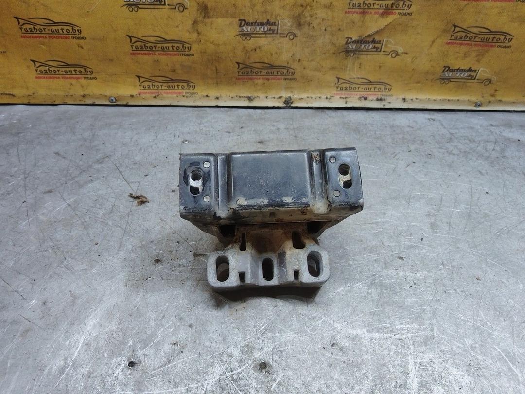 Подушка крепления двигателя SZUXN9 Seat Toledo купить с доставкой