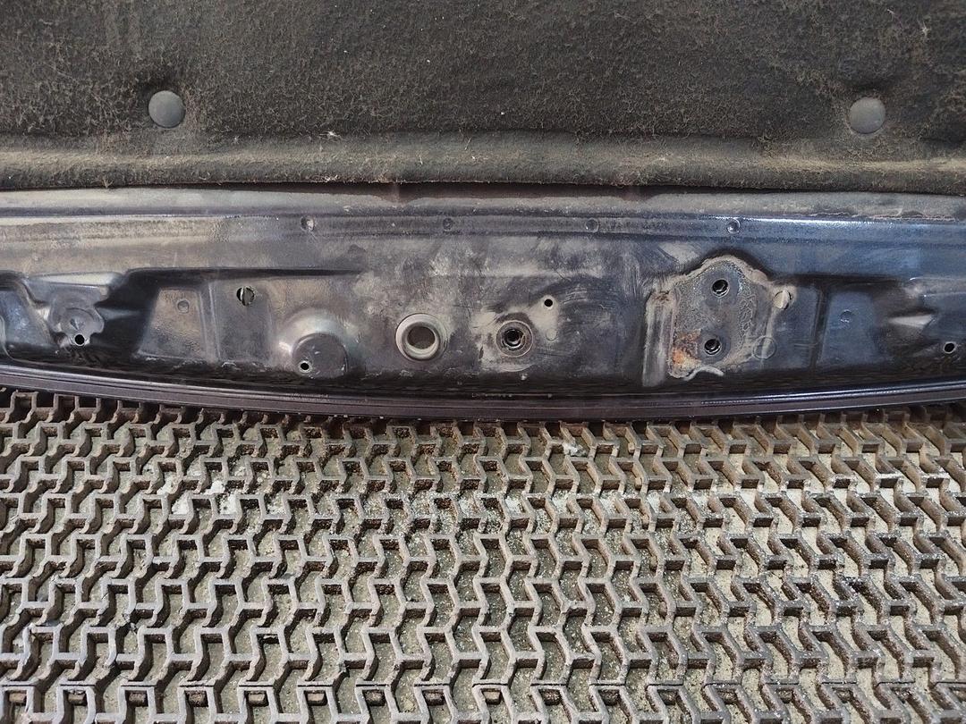 Капот 8GNAUM Renault Scenic undefined