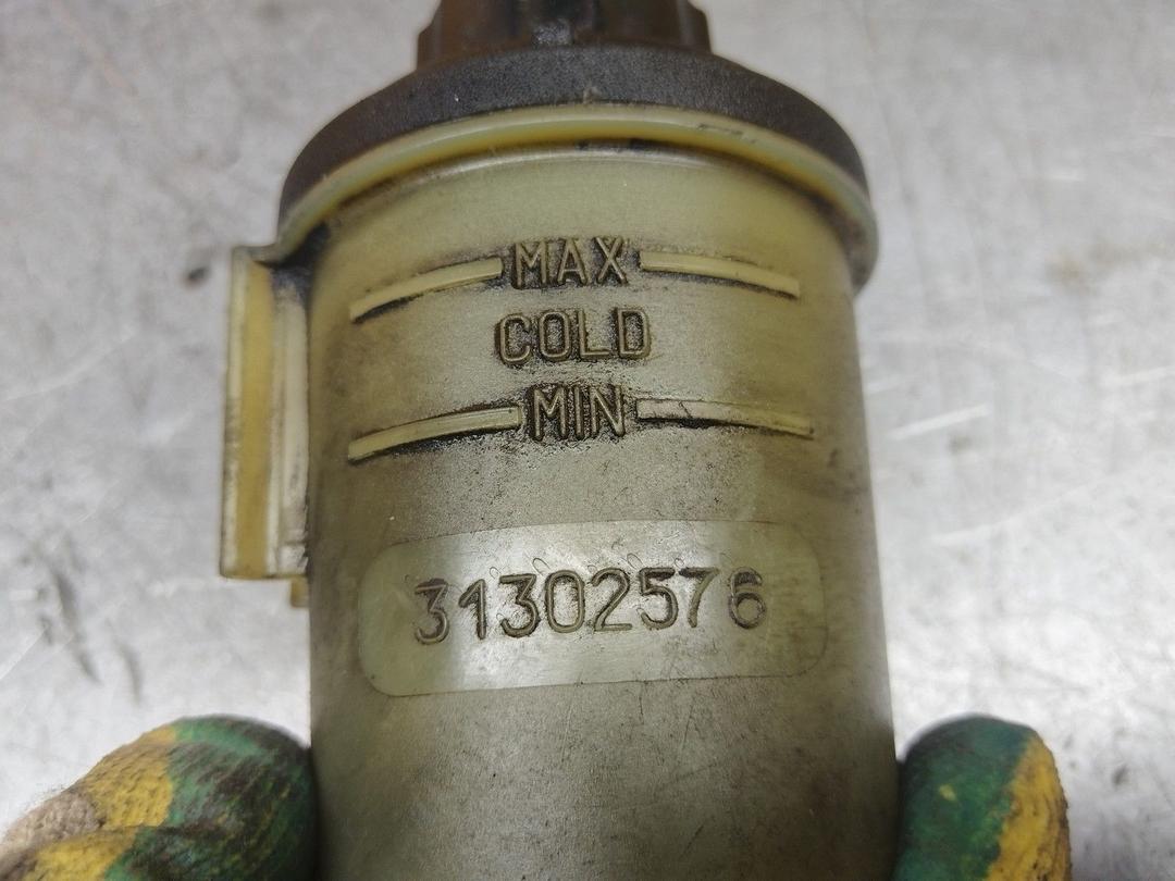 Бачок гидроусилителя 6PS57B Volvo XC70 купить в магазине запчастей бу