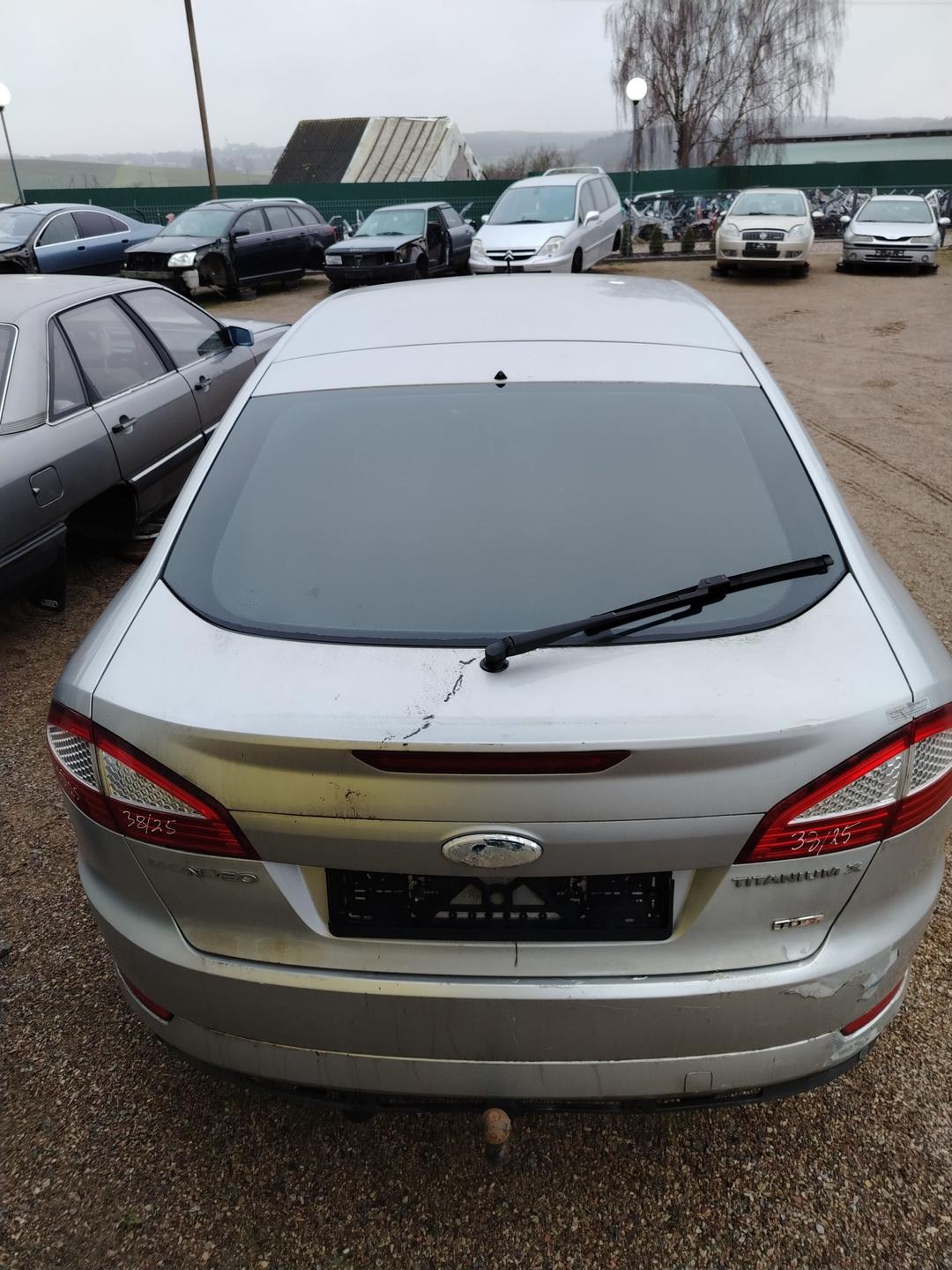 Кронштейн крепления бампера заднего E4P8L6 Ford Mondeo