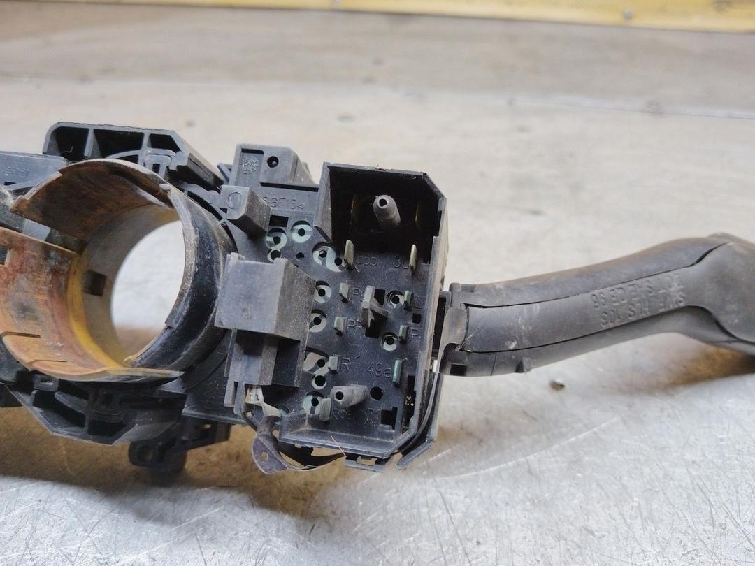 Переключатель подрулевой (стрекоза) A4A3T8 Volkswagen Passat - Фото 5