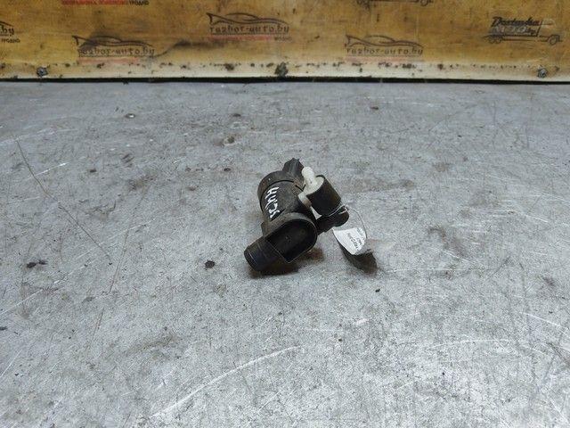 Насос (моторчик) омывателя стекла THU4ZW Ford C-Max купить в магазине запчастей бу