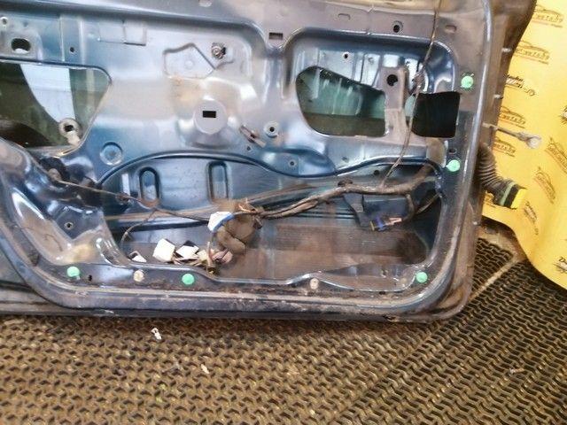 Дверь передняя левая YIP96P Renault Laguna купить на авторазборке