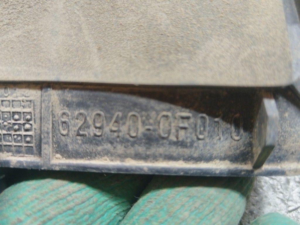 Решетка вентиляции кузова C7U1ET Toyota Corolla Verso - Фото 3