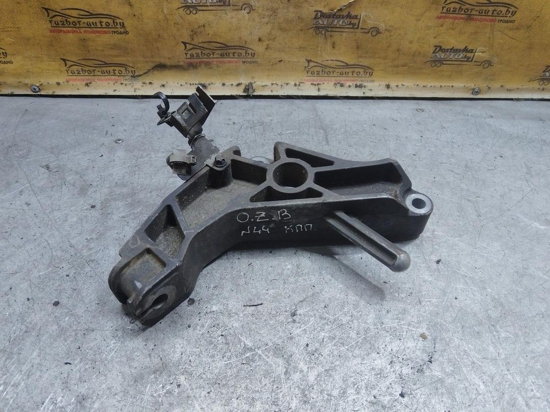 Кронштейн КПП H3E0IJ Opel Zafira купить с доставкой