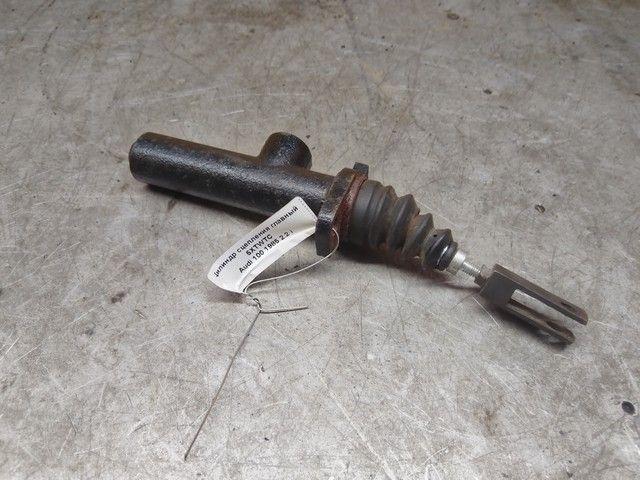 Цилиндр сцепления главный 5XTWTC Audi 100