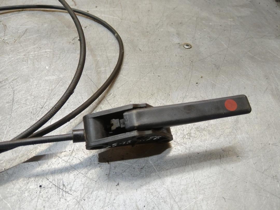 Трос капота E9R1T7 Citroen C5 - Фото 4