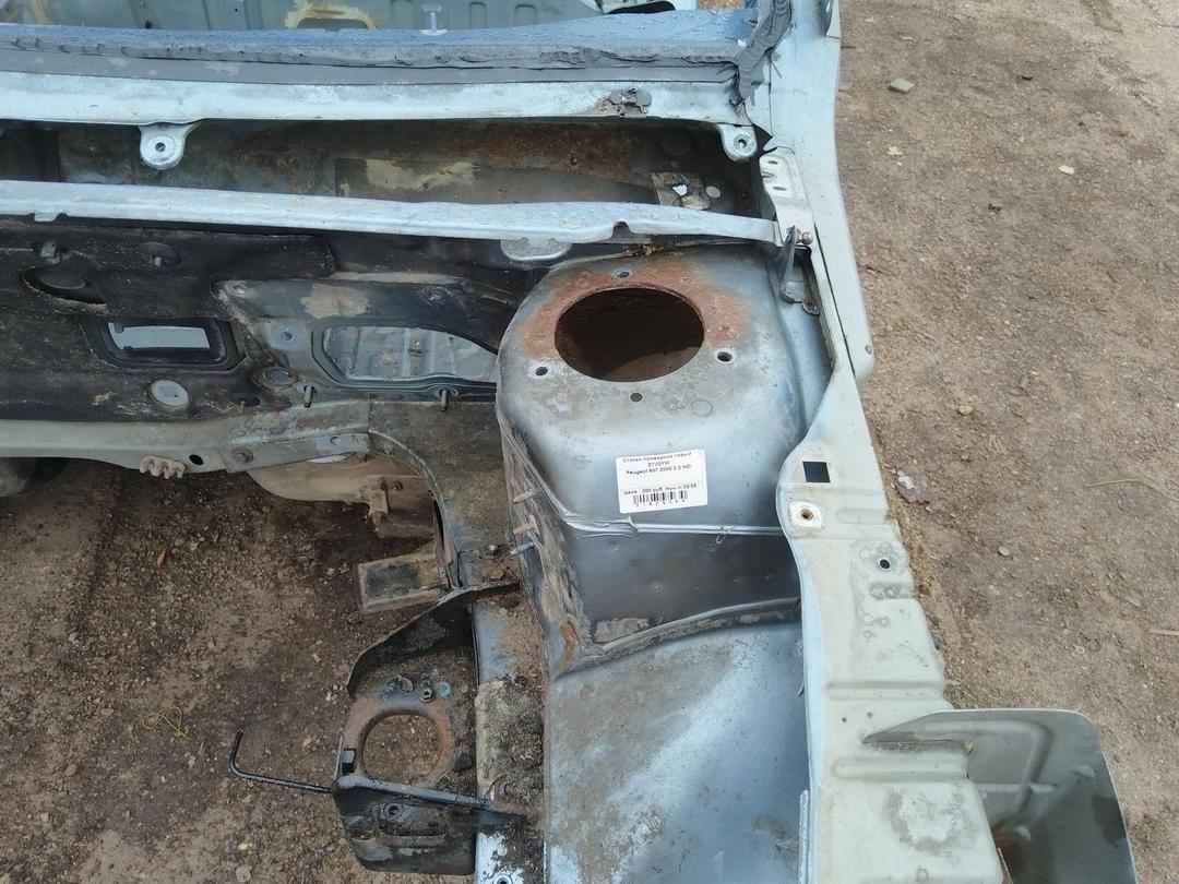 Стакан лонжерона левый Z1V0YW Peugeot 607