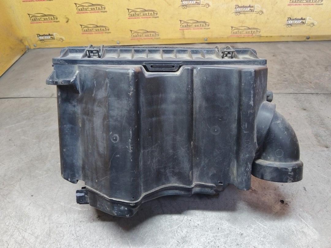 Корпус воздушного фильтра 6IDDES Mazda Premacy купить в магазине запчастей бу