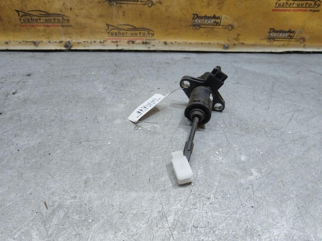 Цилиндр сцепления главный 7O4M08 Skoda Fabia купить с доставкой