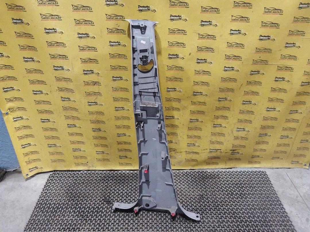 Обшивка стойки центральной правой OAEK2S Mitsubishi Grandis купить в магазине запчастей бу