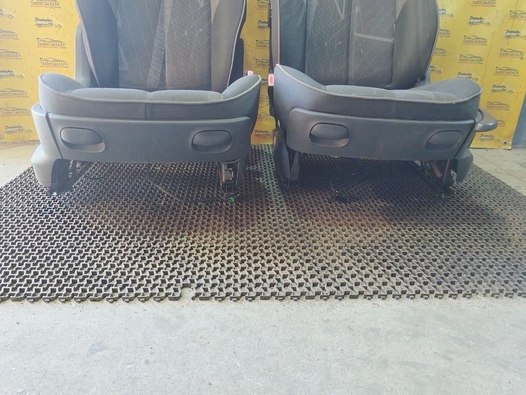 Сиденье переднее M8DELH Renault Scenic купить на авторазборке