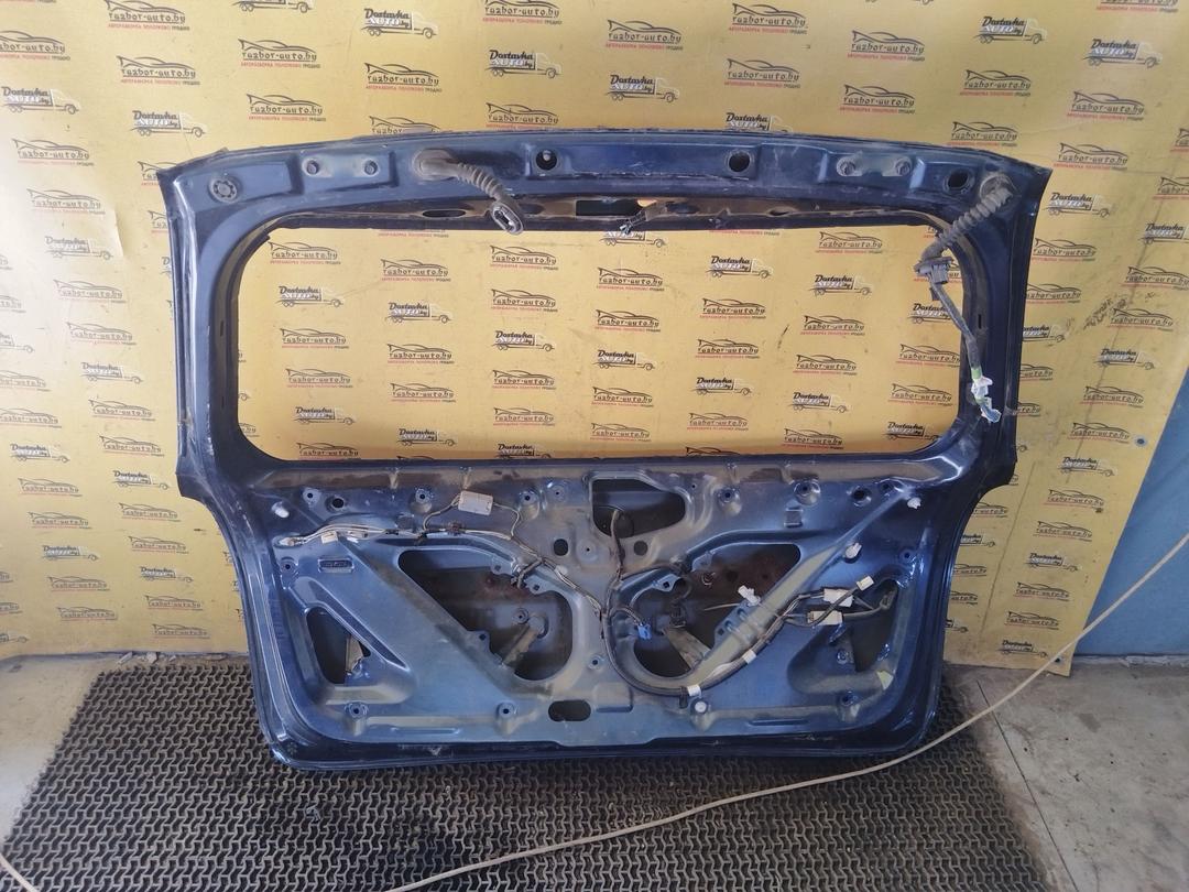 Крышка багажника (дверь 3-5) 4455B2 Toyota Avensis undefined
