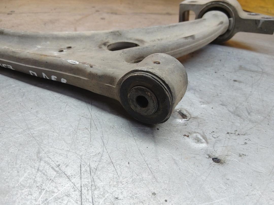 Рычаг передний левый YDBJ1B Volkswagen Passat - Фото 5