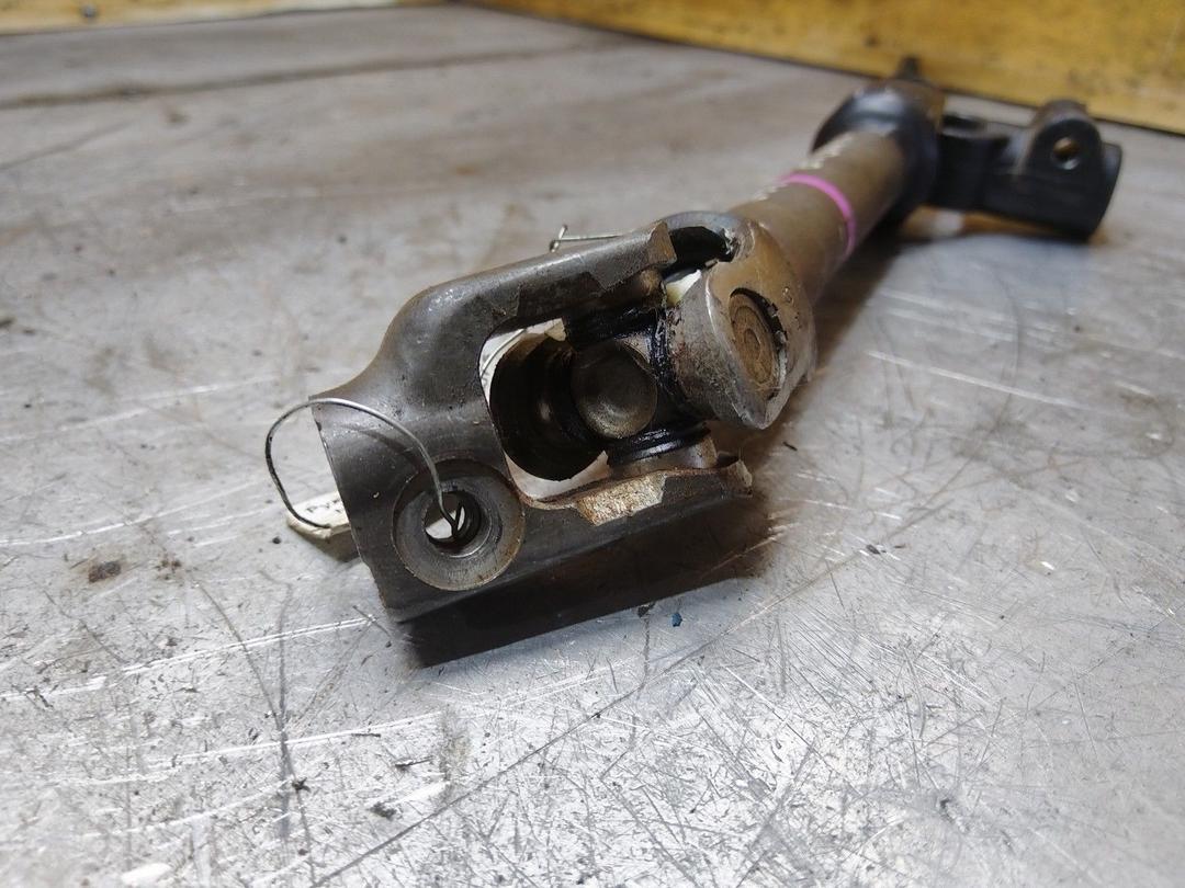 Рулевой карданчик HZSJP5 Nissan Note купить