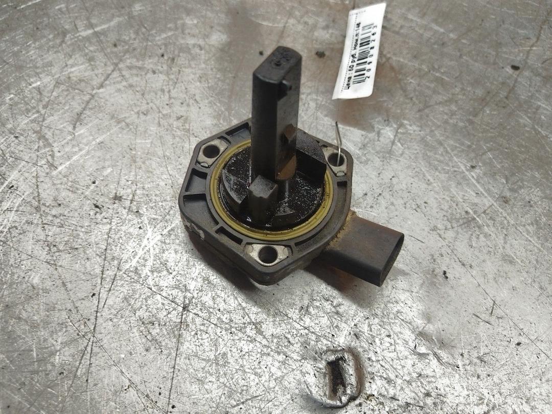 Датчик уровня масла BGN144 Ford Galaxy - Фото 3