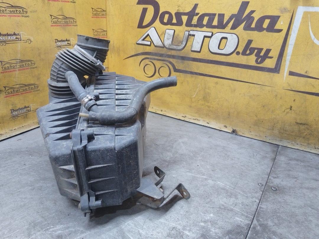 Корпус воздушного фильтра UUFNI0 Citroen Xsara купить в магазине запчастей бу