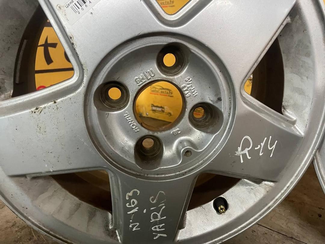 Диск литой R14, 4x100 Toyota Yaris 2004 PQF32K PQF32K Toyota Yaris undefined