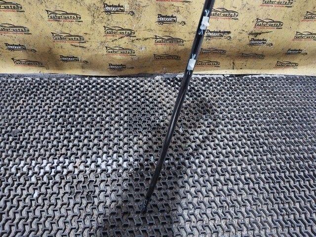 Молдинг (накладка кузовная) U41G7T Rover 600 купить на авторазборке