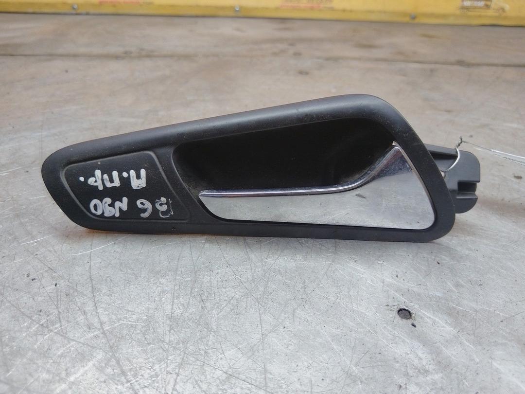 Ручка внутренняя передняя правая 6XO03W Volkswagen Passat - Фото 1