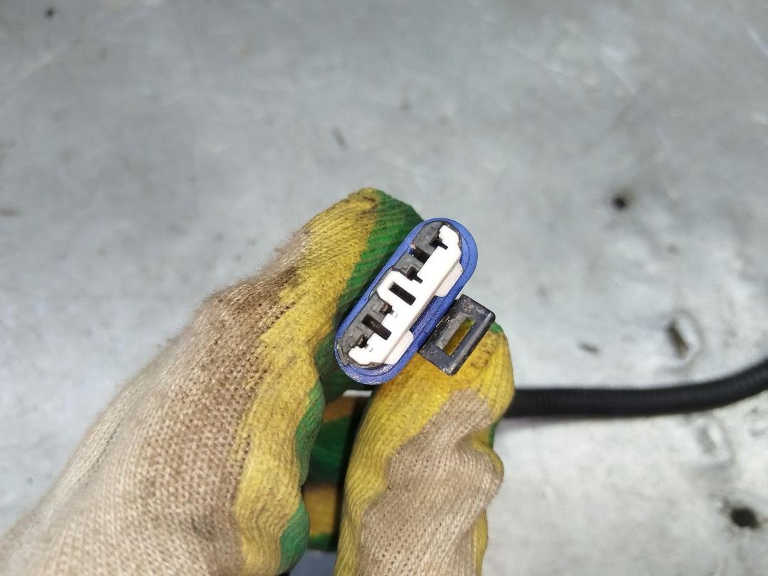 Проводка двери задней правой 7B5MMG Nissan Primera купить