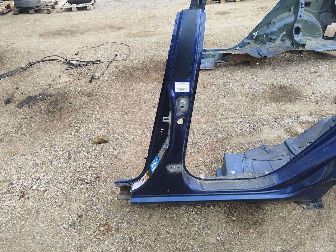 Стойка кузовная центральная левая AAATKI Toyota Corolla