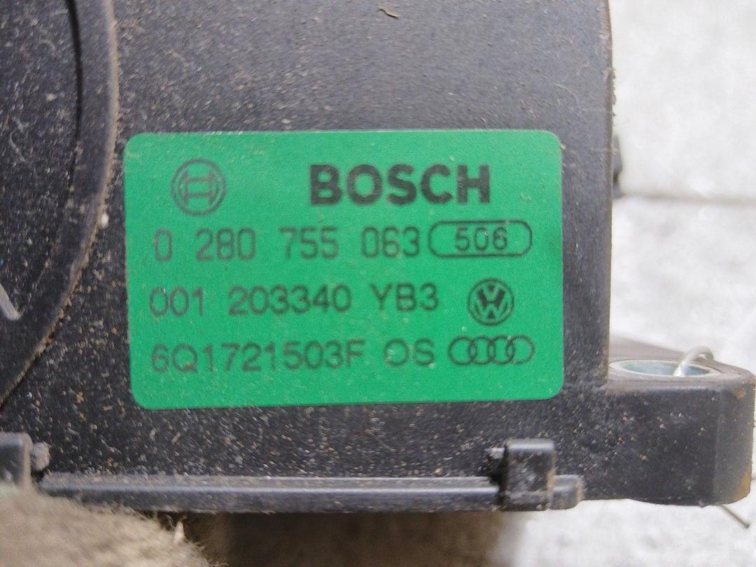 Педаль газа V1JG1J Skoda Fabia купить в магазине запчастей бу