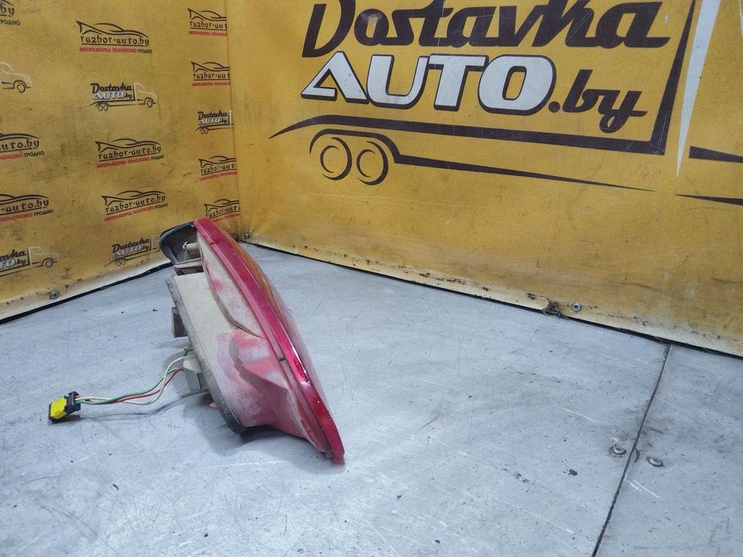 Фонарь крышки багажника правый EH4WNB Peugeot 607 купить в магазине запчастей бу