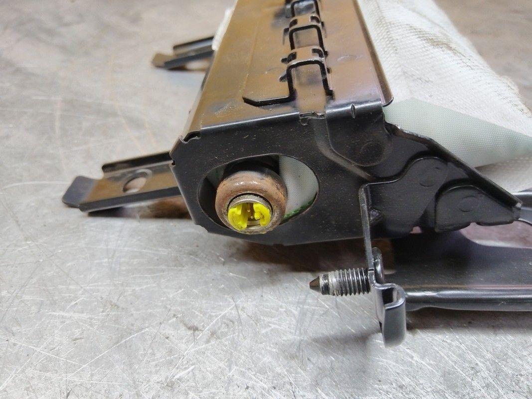 Подушка безопасности коленная DWGMLM Toyota Avensis купить с доставкой