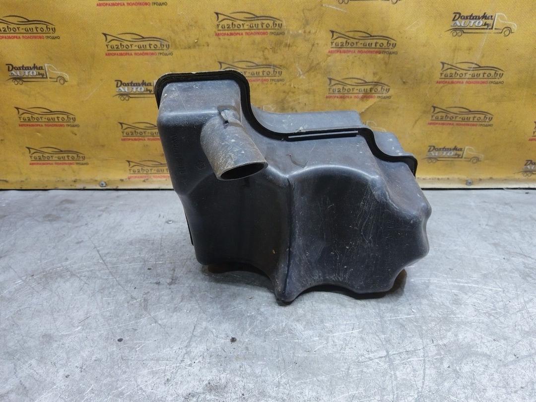 Резонатор воздушного фильтра K62YPH Chrysler Voyager undefined