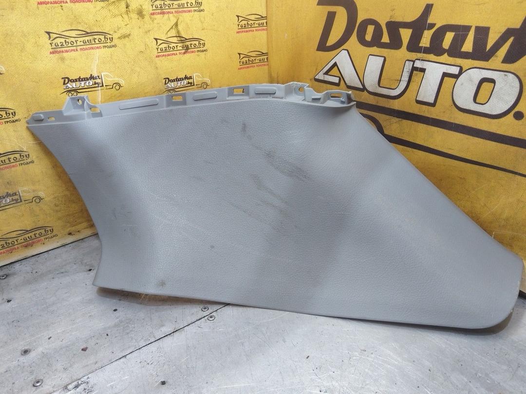 Обшивка стойки задней правой LD8R63 Kia Sorento