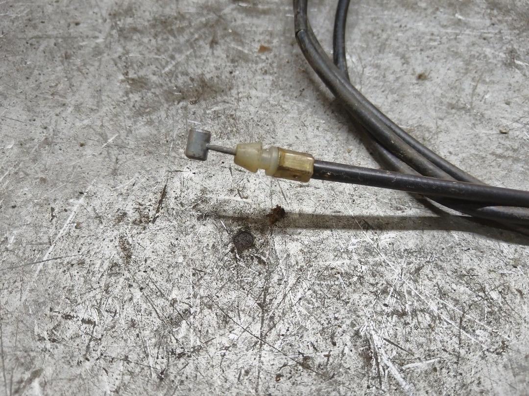 Трос капота 3JDO57 Daewoo Leganza купить в магазине запчастей бу