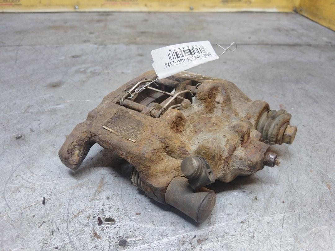 Суппорт задний правый Q95AUW Peugeot 406 купить с доставкой