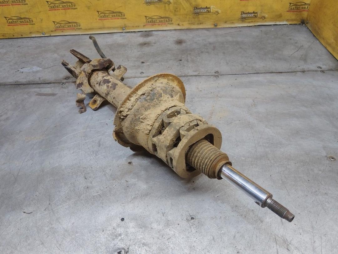 Амортизатор передний левый KU6CZG Renault Scenic RX4