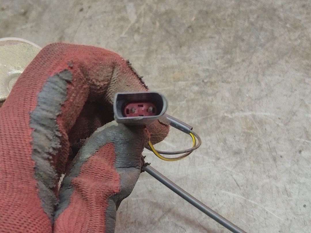 Замок двери задней правой 6DZ4OR Ford Mondeo купить в магазине запчастей бу