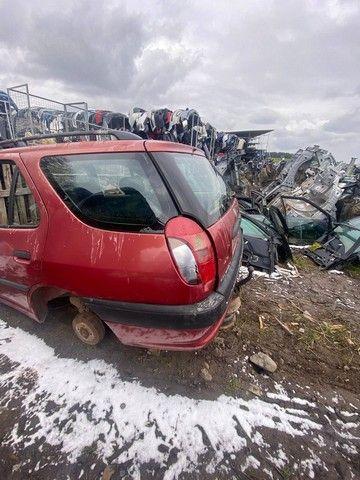 Фонарь задний левый GI31WQ Peugeot 306 купить