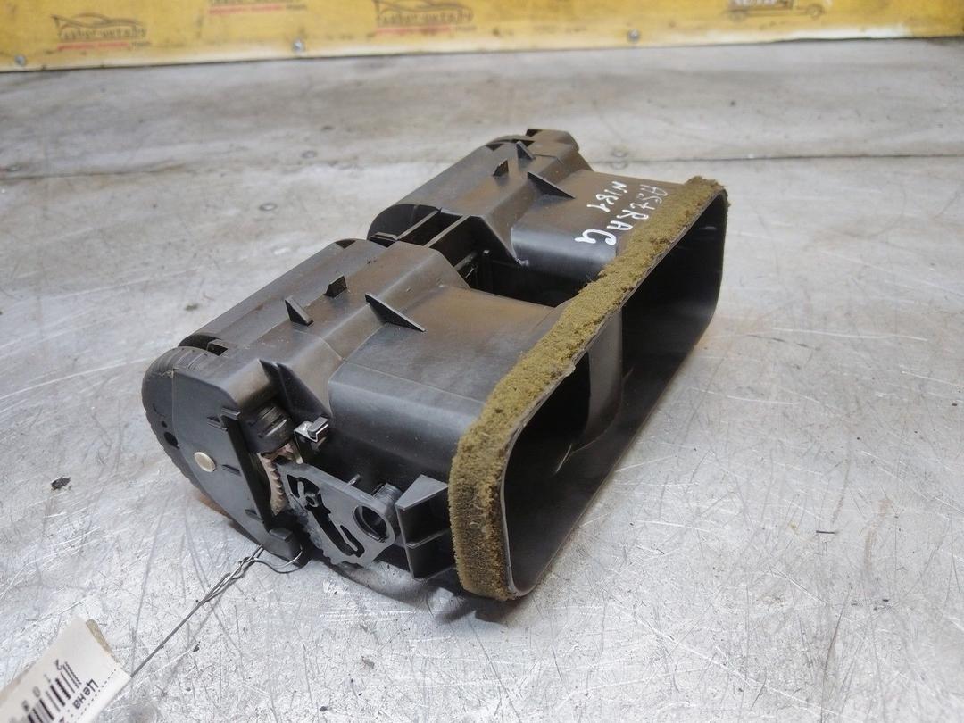 Дефлектор обдува салона 4ASXPB Opel Astra купить