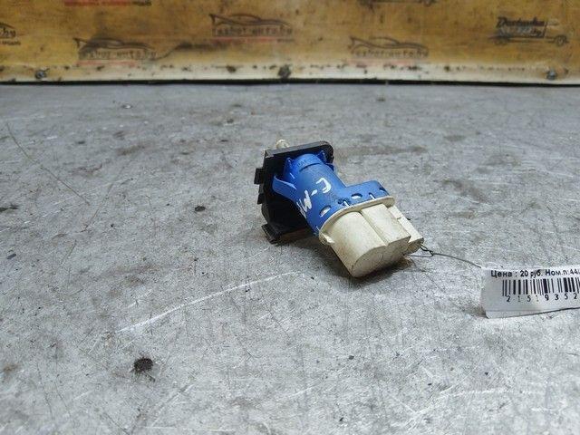 Датчик положения педали сцепления 7AJL71 Ford C-Max купить с доставкой