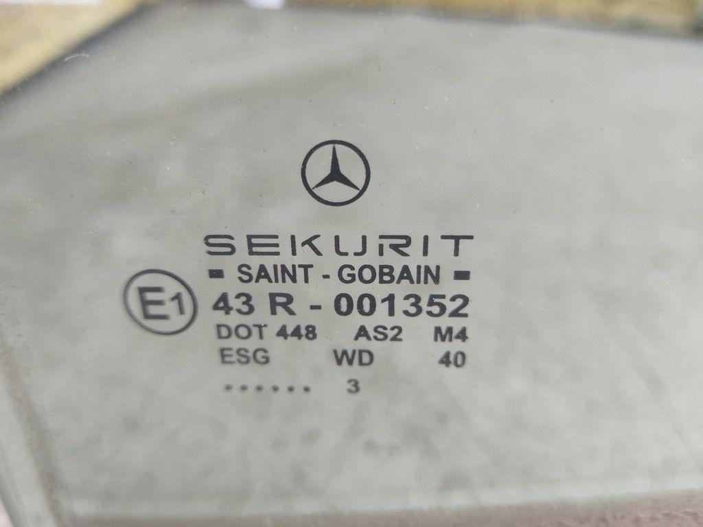 Стекло двери задней левой 4UFL8K Mercedes A W168 - Фото 2