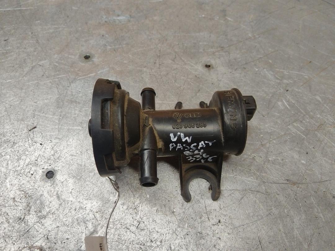 Клапан электромагнитный 2XTG13 Volkswagen Passat - Фото 1
