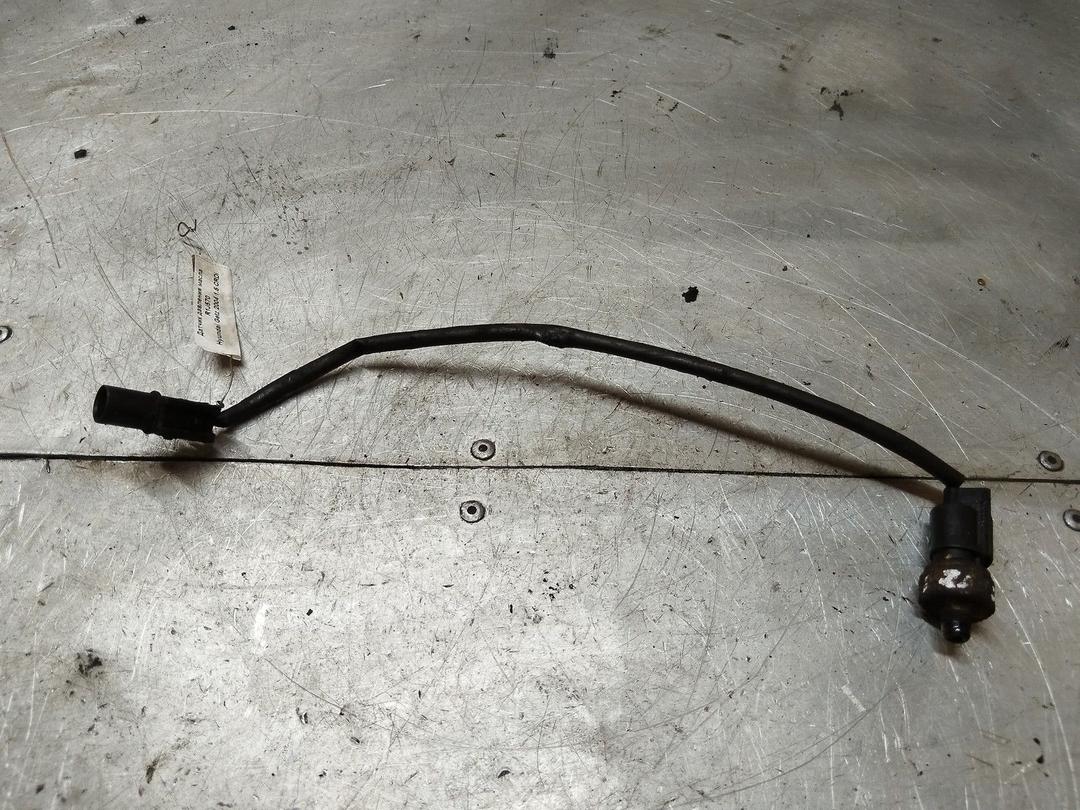 Датчик давления масла R1J570 Hyundai Getz