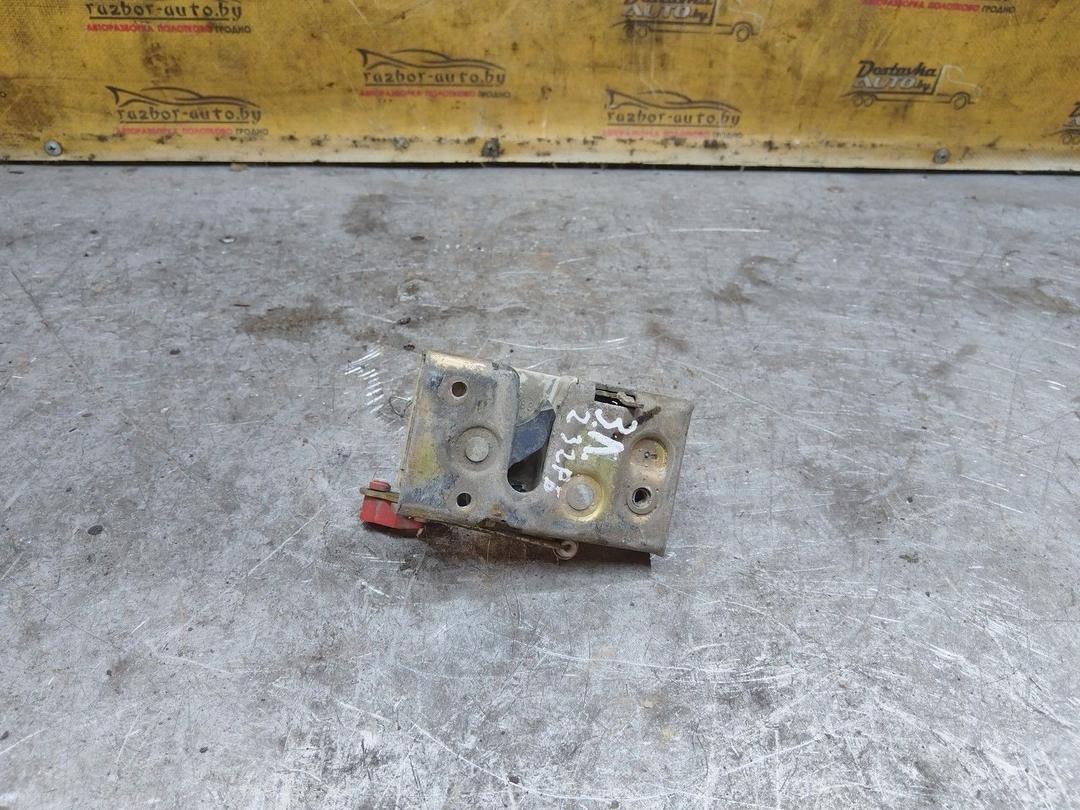 Замок двери задней левой 6W0I53 Ford Escort