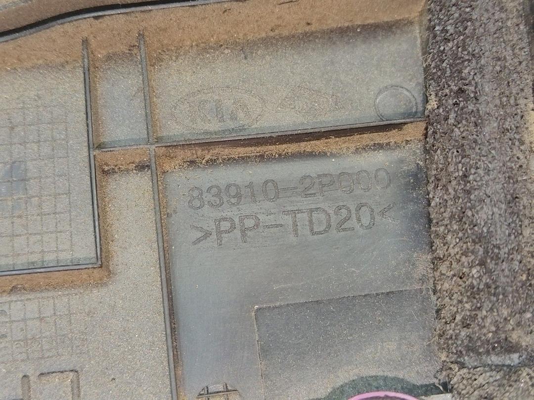 Накладка двери задней левой 0V3O79 Kia Sorento - Фото 3